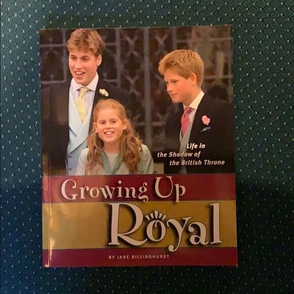 Growing Up Royal by Jane Billinghurst - Picture 1 of 4